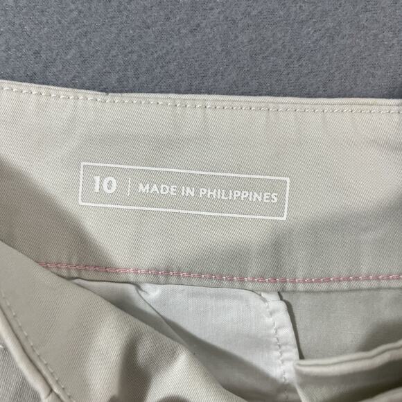 NWT VINEYARD VINES Stone Beige Everyday 5" Shorts - Women Sz 10 - Picture 4 of 8